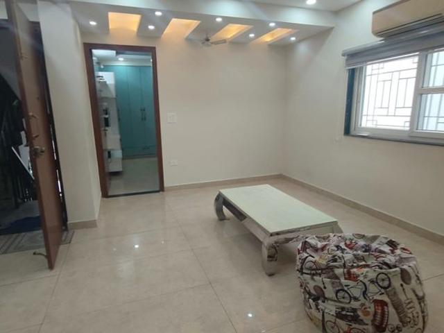 Flat for sale in South Delhi, Deri