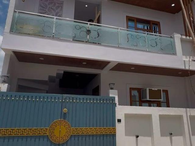 Villa for sale in बड़ा भरवांरा, Lucknow