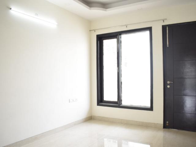Flat for sale in Hariana