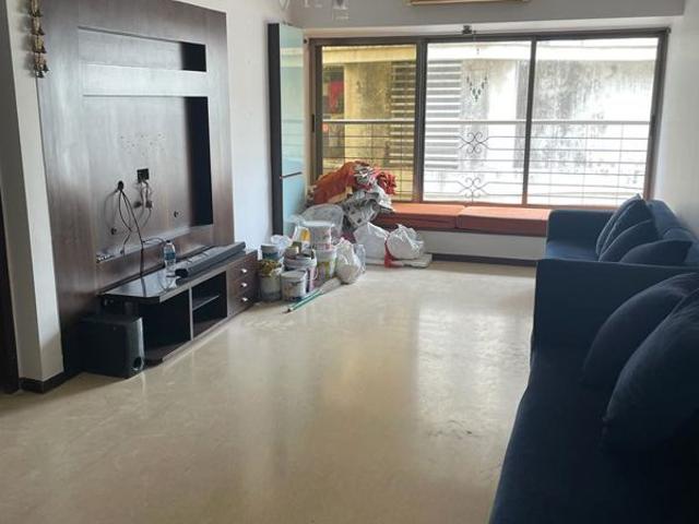 Flat for sale in Santacruz West, Mumbai