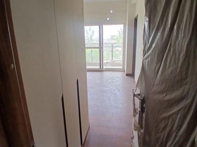 Flat for sale in Vasundhara, Ghaziabad