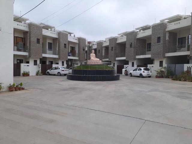 Villa for sale in Lucknow, Uttar Pradesh