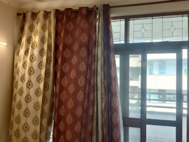 Flat for sale in South West Delhi, Deri