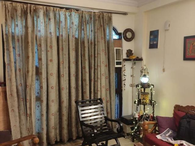 Flat for sale in Vaishali, Ghaziabad