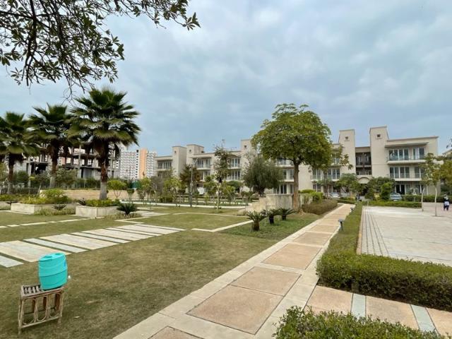 Flat for sale in Hariana