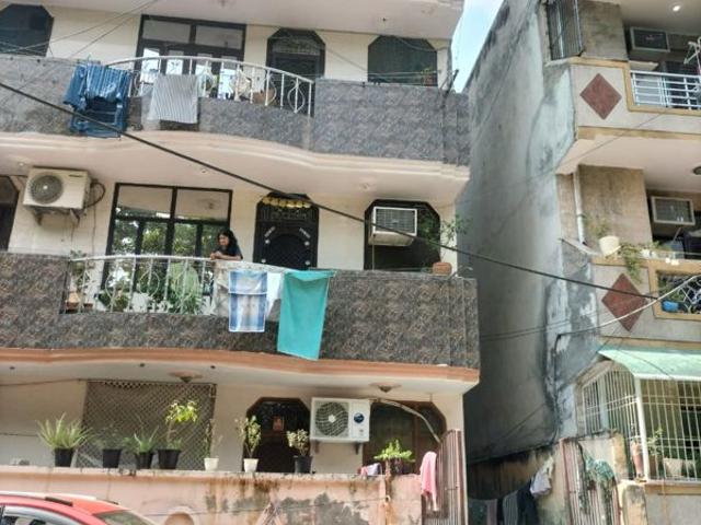 Flat for sale in Pasonda, Sikanderpur