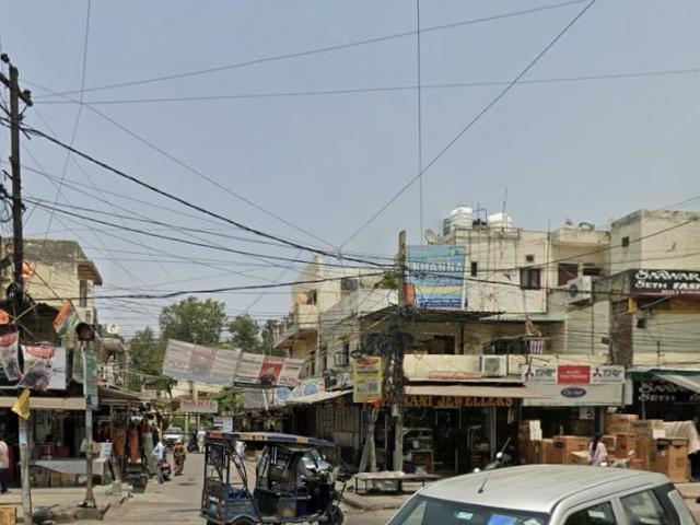 Flat for sale in Dilshad Garden, Delhi
