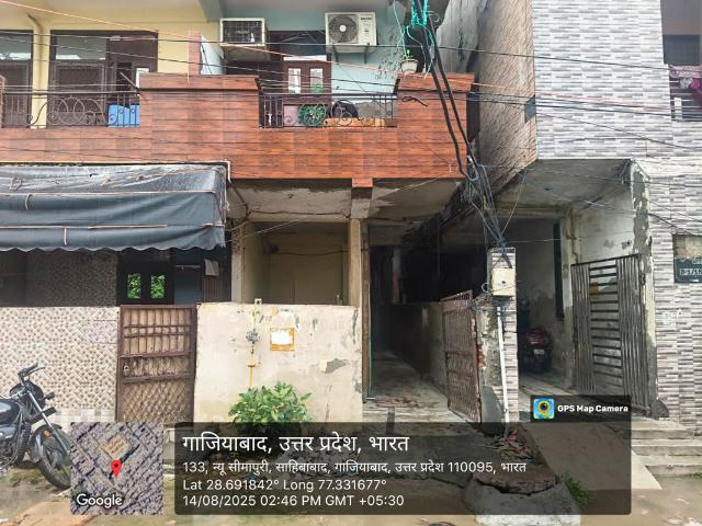 Flat for sale in Tila Shahbazpur, Ghaziabad