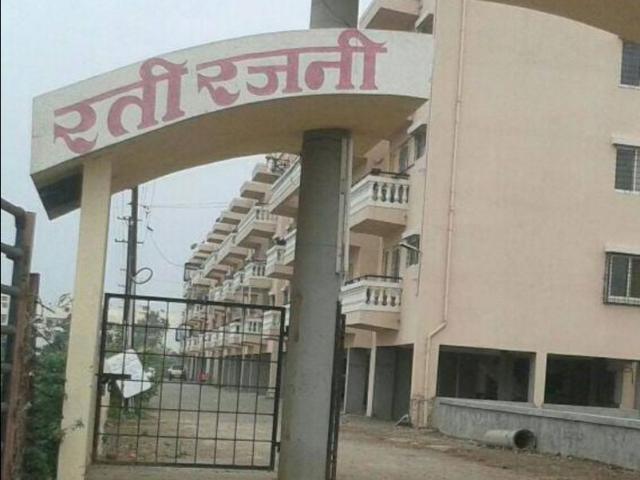 Flat for sale in Daund, Pune