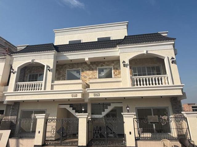 Villa for sale in Shainpur, Sahibzada Ajit Singh Nagar