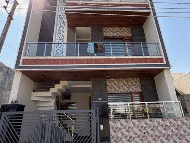 Villa for sale in Kharar, Sahibzada Ajit Singh Nagar