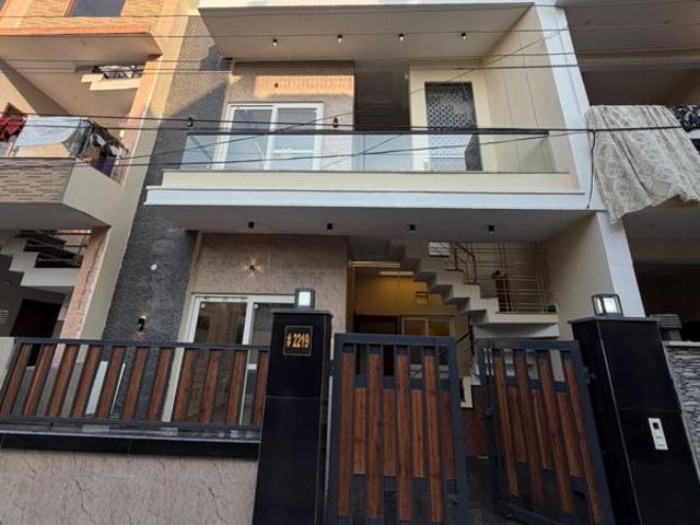 Villa for sale in Jhandpur, Sahibzada Ajit Singh Nagar