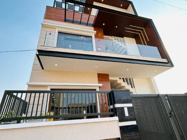 House for sale in Sector 118, Mohali