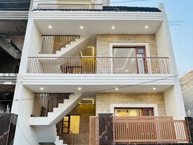 House for sale in Sector 72, Mohali
