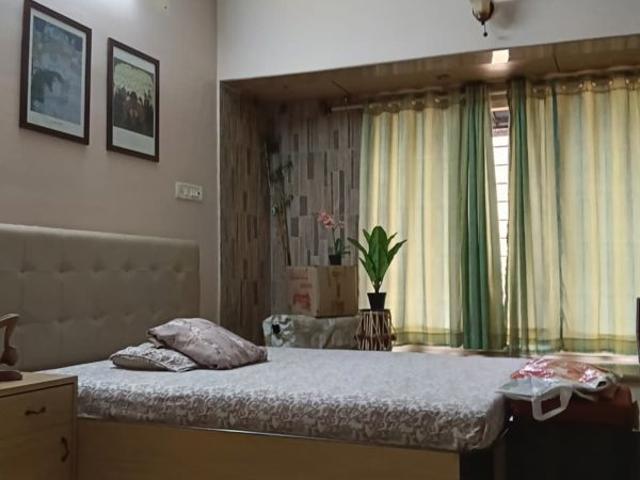 Flat for sale in Mumbai Zone 4, Mumbai Suburban District