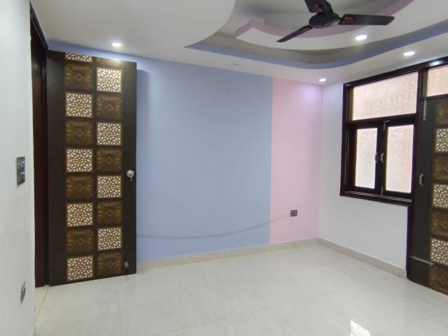 Property for sale in Mamura, Noida