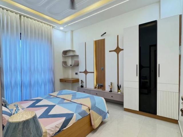 Flat for sale in Guru Tegh Bahadur Nagar, Mumbai City District
