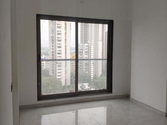 Flat for sale in Khar, Mumbai