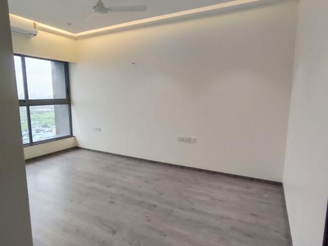 Flat for sale in Oshiwara, Mumbai