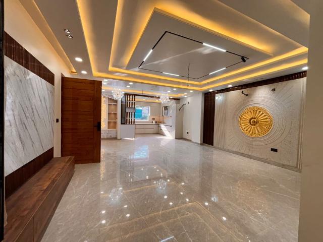 Property for sale in Old Faridabad, Faridabad