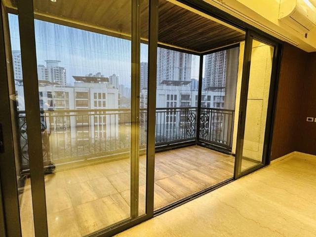 Flat for sale in Lodha Sterling, Thane