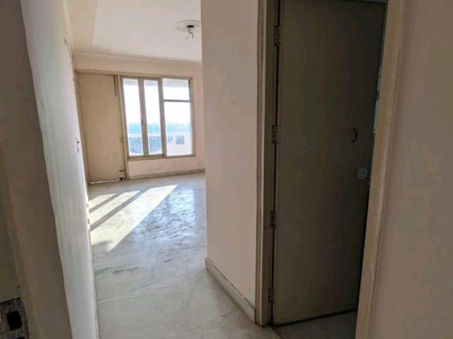Flat for sale in Sector 45, Faridabad