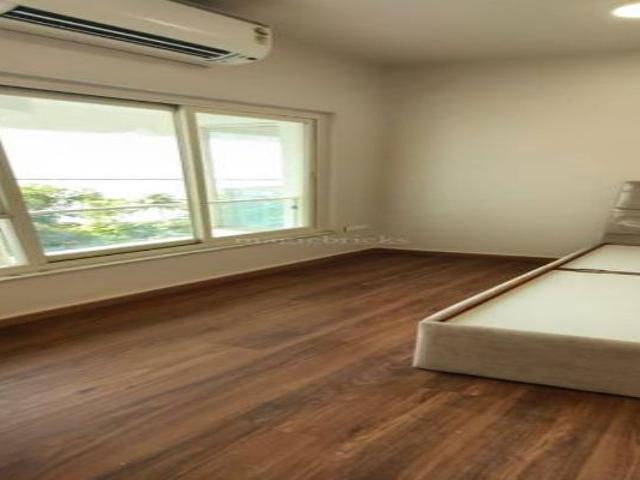 Flat for sale in Colaba, Mumbai City District