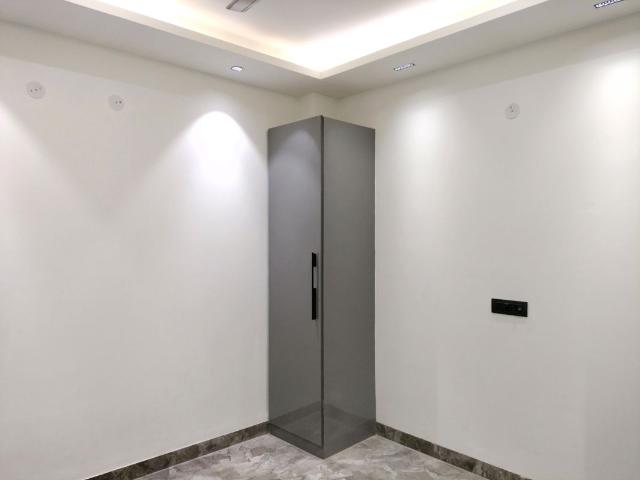 Flat for sale in Dwarka, Delhi