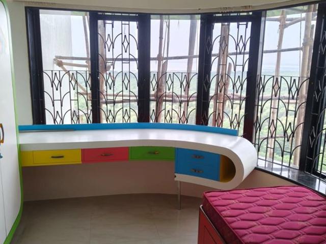 Flat for sale in Sector-44, Navi Mumbai