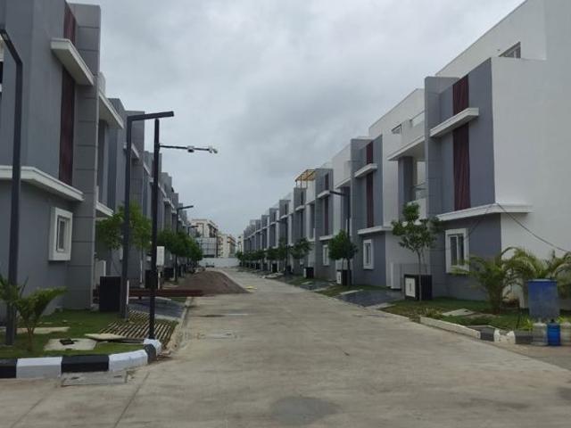 Villa for sale in Bojya Thanda, Kollur