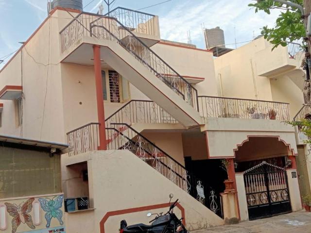 House for sale in Andheri East, Mumbai