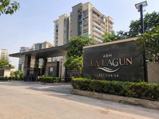 Flat for sale in Sun City, Gurugram