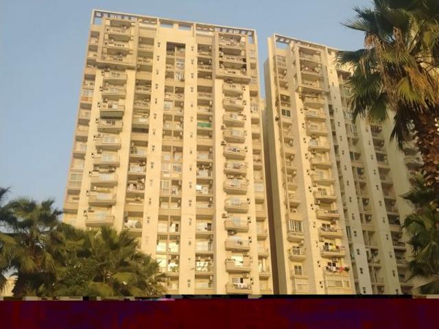 Flat for sale in Sector 107, Noida