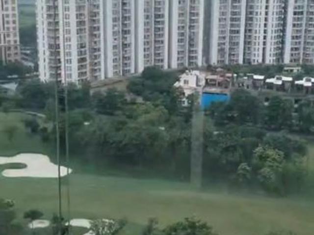 Flat for sale in Kalpataru Vista, Noida