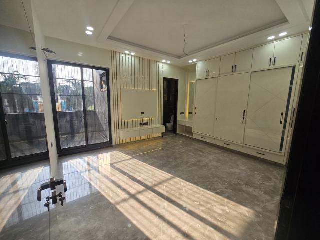 Property for sale in Pitampura, Delhi