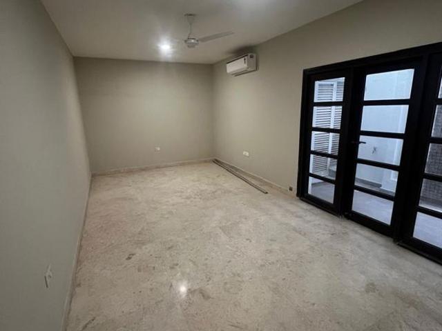 Flat for sale in Sector 65, Gurugram