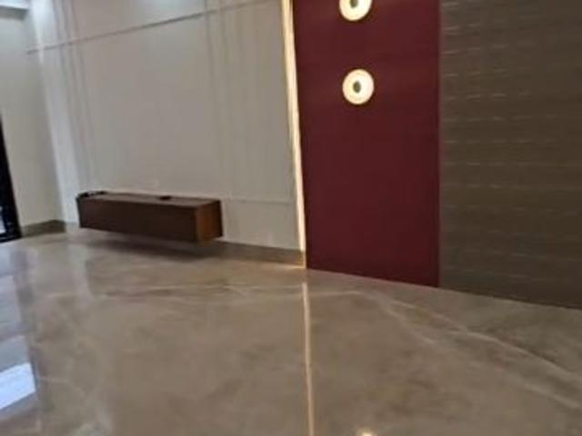 Flat for sale in Vasant Kunj, Delhi