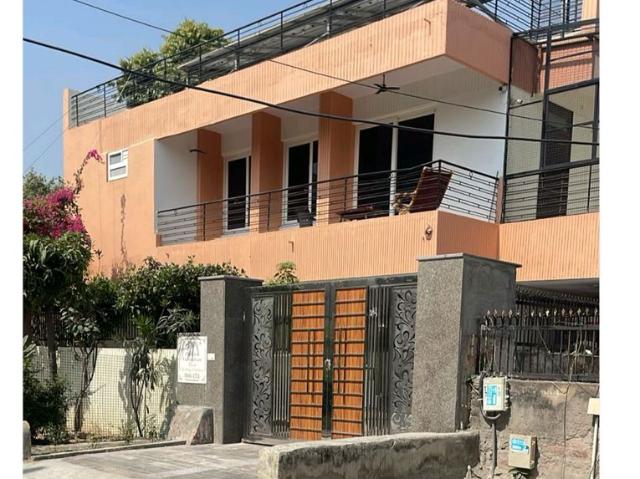 House for sale in Sector 15A, Faridabad