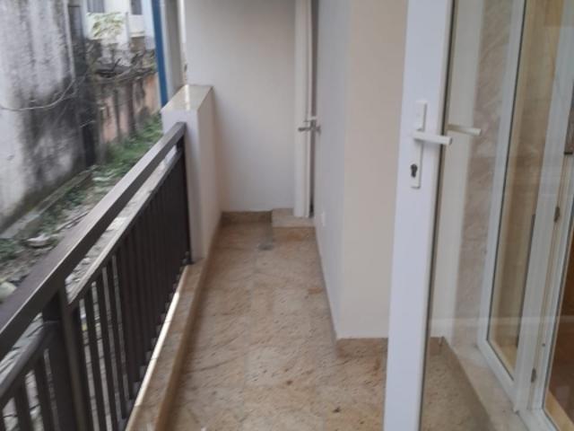 Villa for sale in South Delhi, Deri