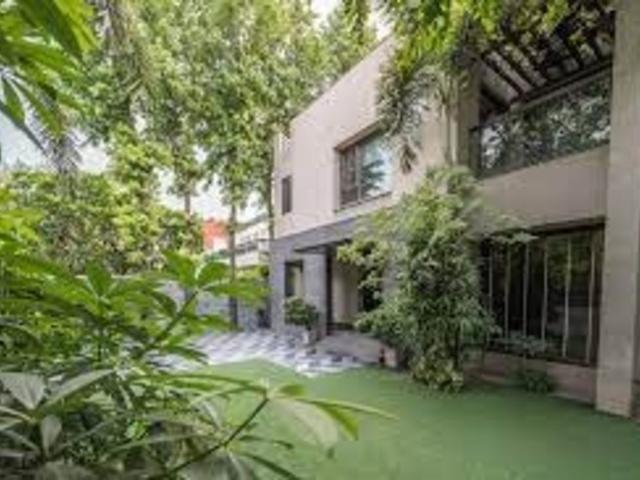 Villa for sale in Vasant Vihar, Delhi