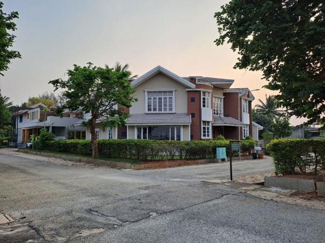 Villa for sale in Swiss Town, Chowdanahalli