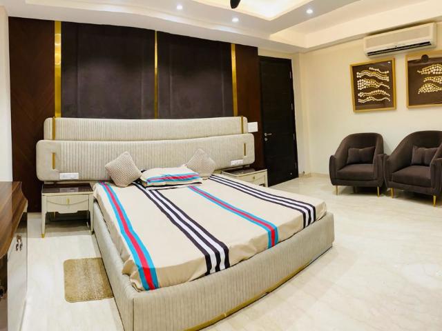 Property for sale in Central Delhi, Deri