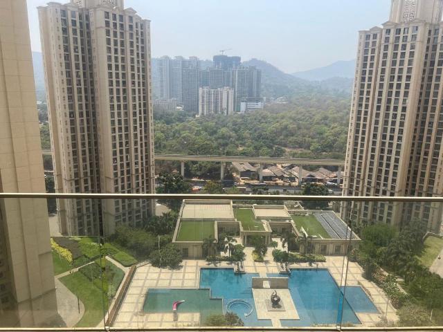 Flat for sale in Rodas Enclave, Thane