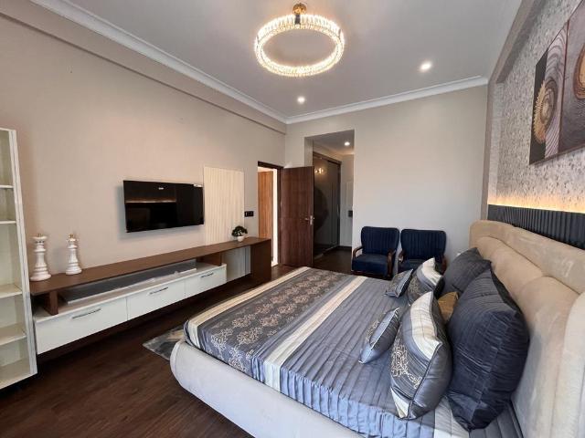 Flat for sale in Sector 127, Kharar