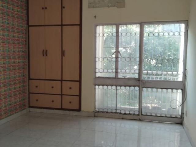 Flat for sale in Deri