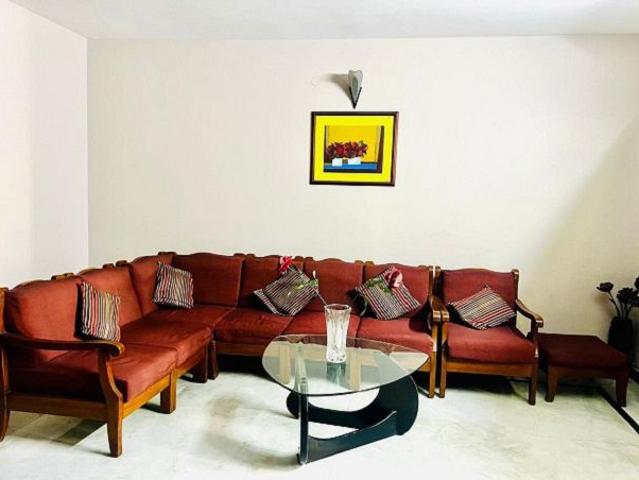 Flat for sale in Banjara Hills, Hyderabad