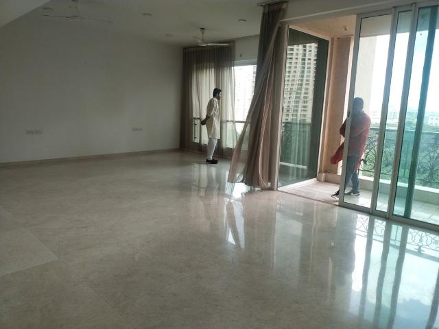 Flat for sale in Powai, Mumbai