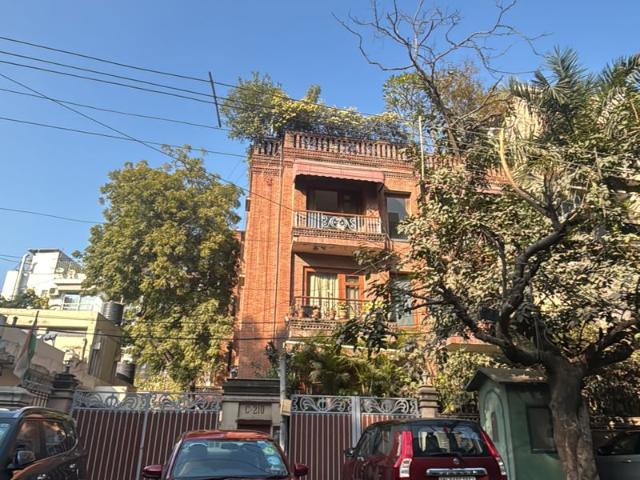Property for sale in Sarvodaya Enclave, Delhi