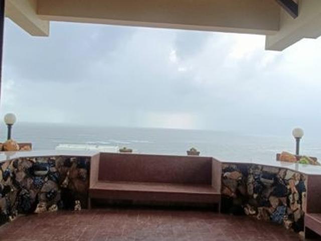 Flat for sale in Bandstand, Mumbai