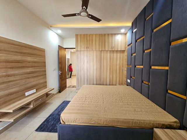 Flat for sale in Hariana